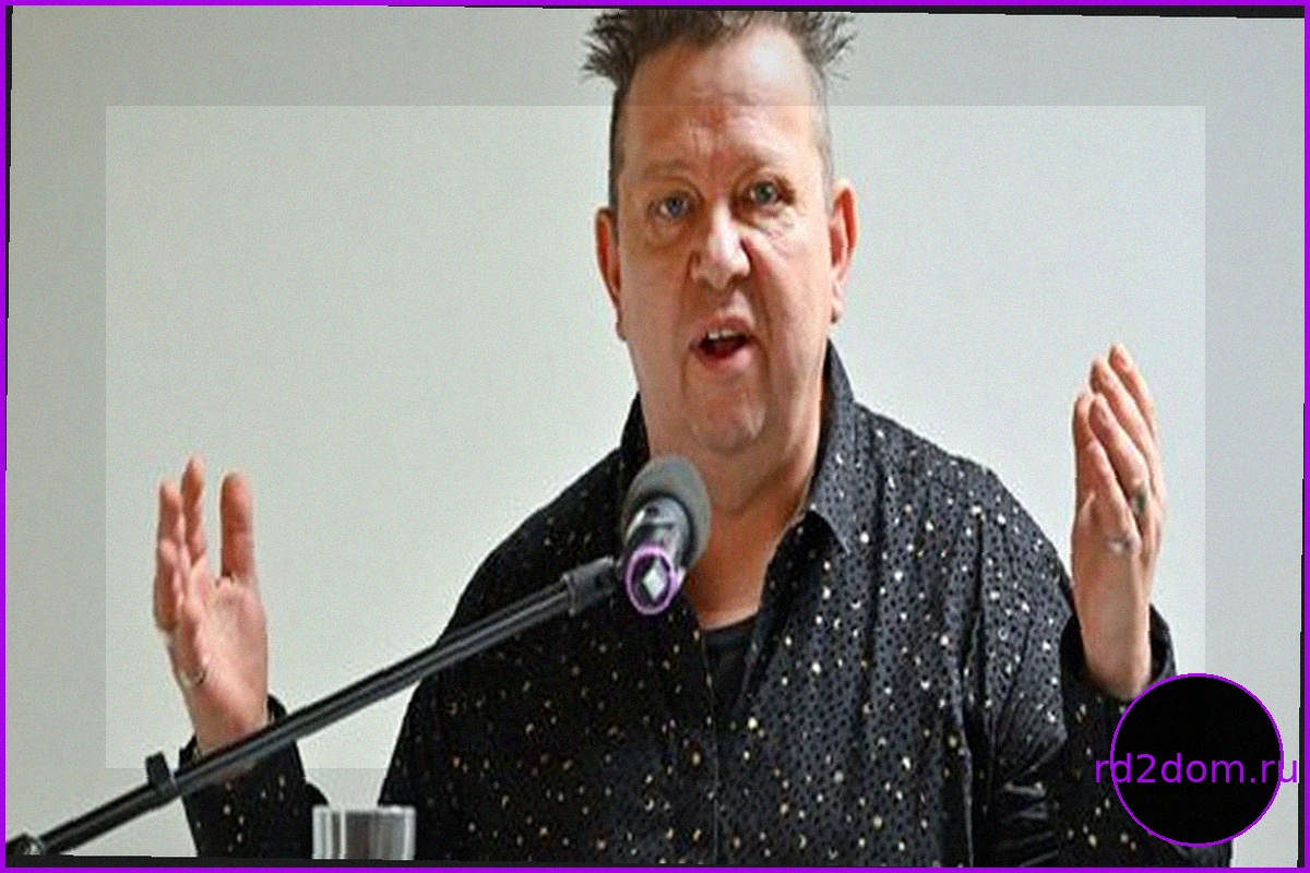 Себастьян Крумбигель о политике, Фридрихе Мерце и «Антифа»