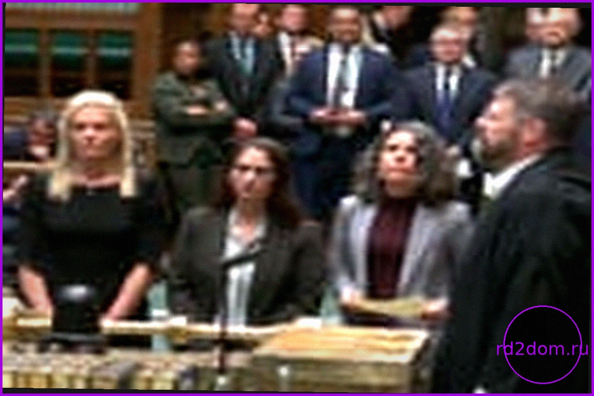 Стармер выигрывает время – но его политический капитал может иссякать