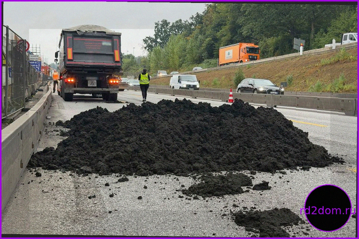 На A7 в Гамбурге грузовик потерял ил, вызвав многокилометровые пробки